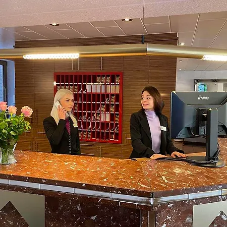 Sport Und Tagungshotel De Poort *